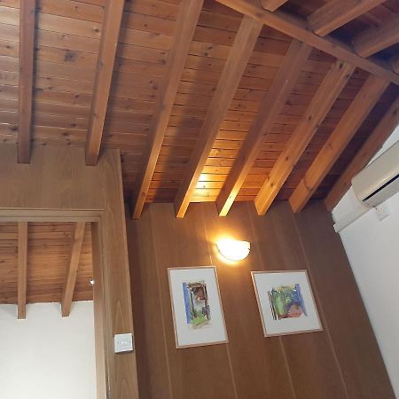 Blue Cottage Apsiou Exterior photo